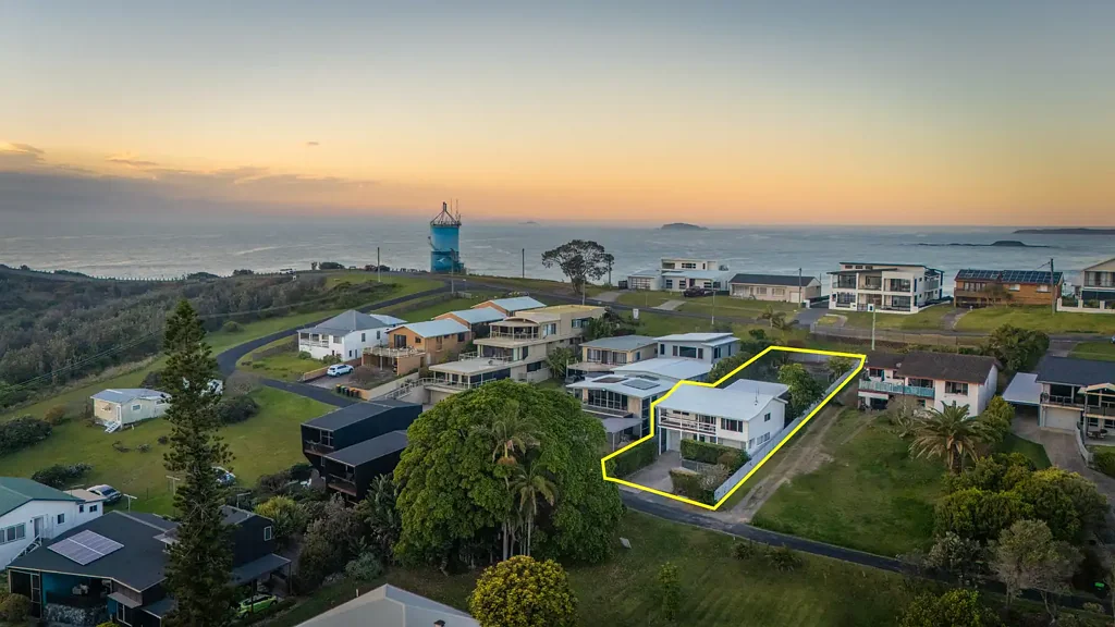 Woolgoolga 3Zimmer Elevated, Renovated & Unmistakably Coastal