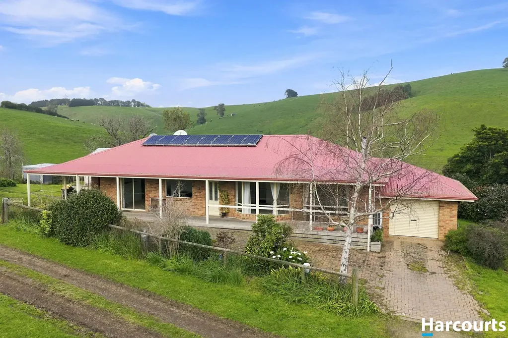 Mirboo North  Country Charm with Plenty of Acreage!