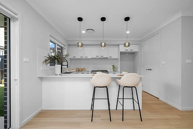 Riverstone 5房 新建现代风格街角地块家庭住宅，带底层客房套间 Newly Built Contemporary Corner-Block Family Home with Ground-Floor Guest Suite