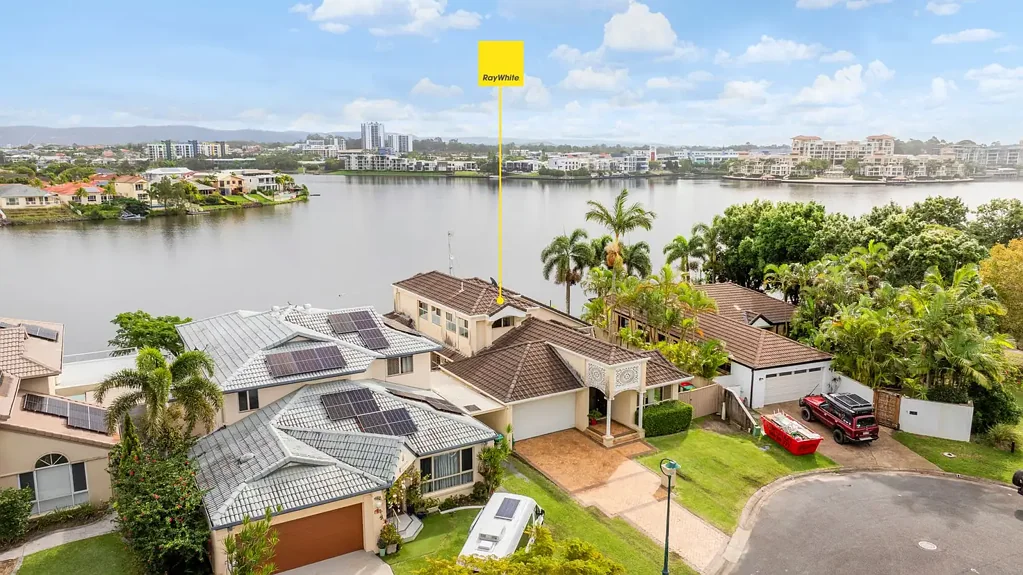 3 Notre Dame Court, Varsity Lakes, QLD 4227
