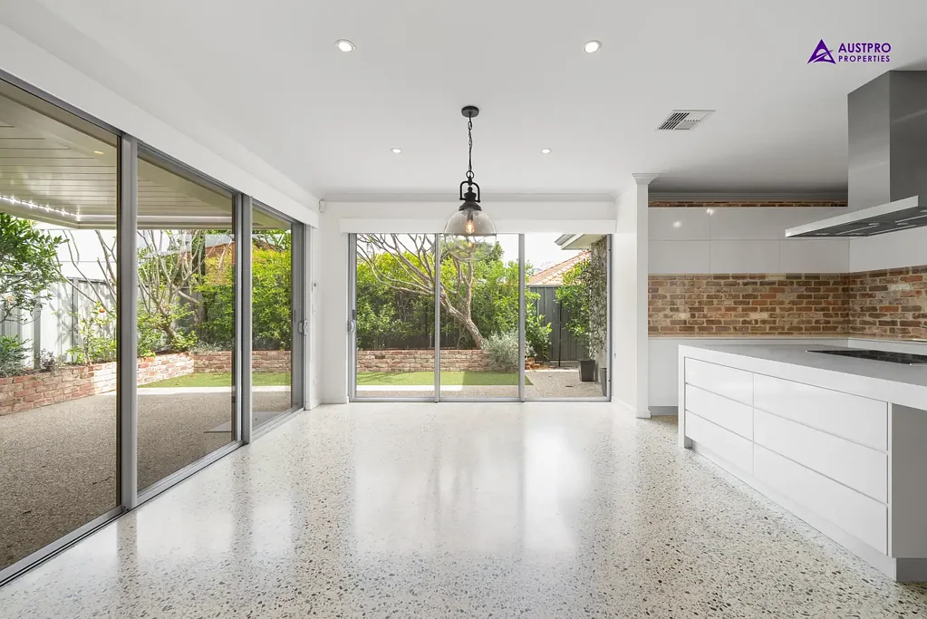 Immaculate home  in prime location