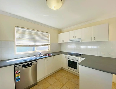 17 Phillips Street, Dysart, QLD 4745, 4 slaapkamers, 2 badkamers, House