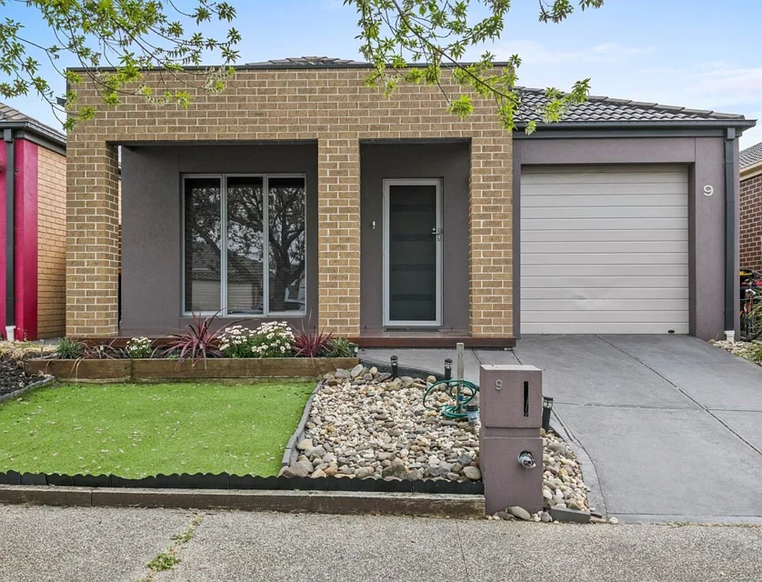 9 Elsternwick Street, Caroline Springs, Western Melbourne, 3 Kuwarto, 2 Banyo, House
