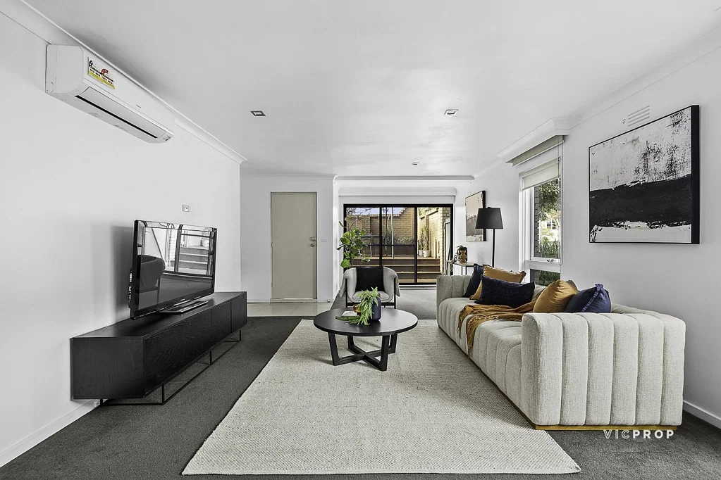 Camberwell 3房 位于 Camberwell 中心的宽敞风格、空间与隐秘性住宅 House-Sized Style, Space and Seclusion in the Heart of Camberwell
