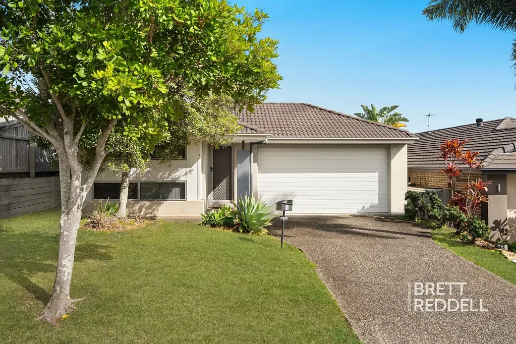 Ormeau Hills 4બેડરૂમ The Brief: 4 Bedroom Home in Ormeau Hills, Multiple Living Areas, Covered Patio - Family Living in Ormeau Hills
