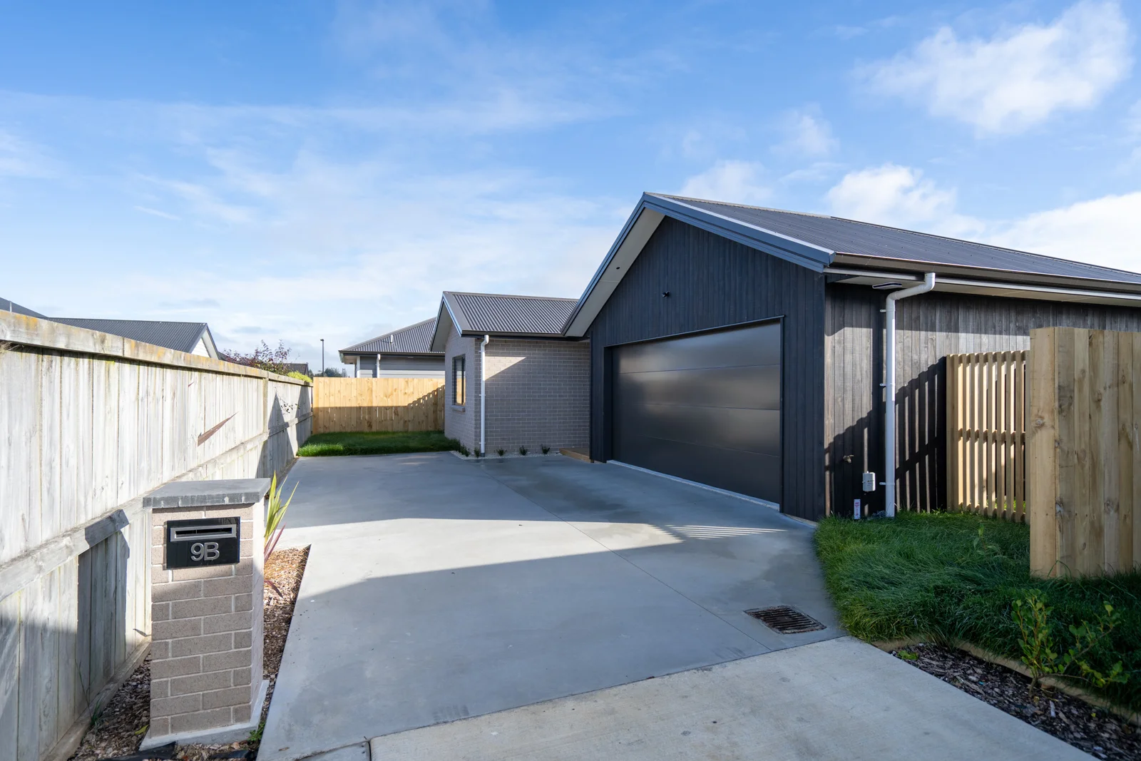 Cambridge 3Kwarto Modern Design - Proven Developer