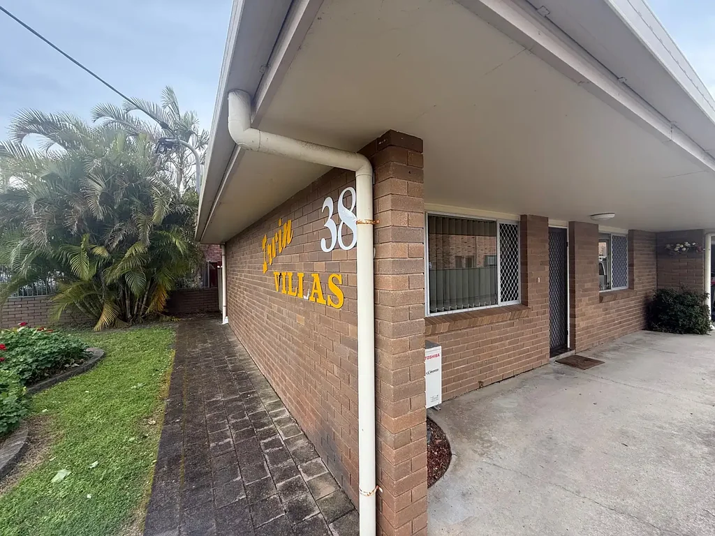 Fully Furnished 2-Bedroom Villa