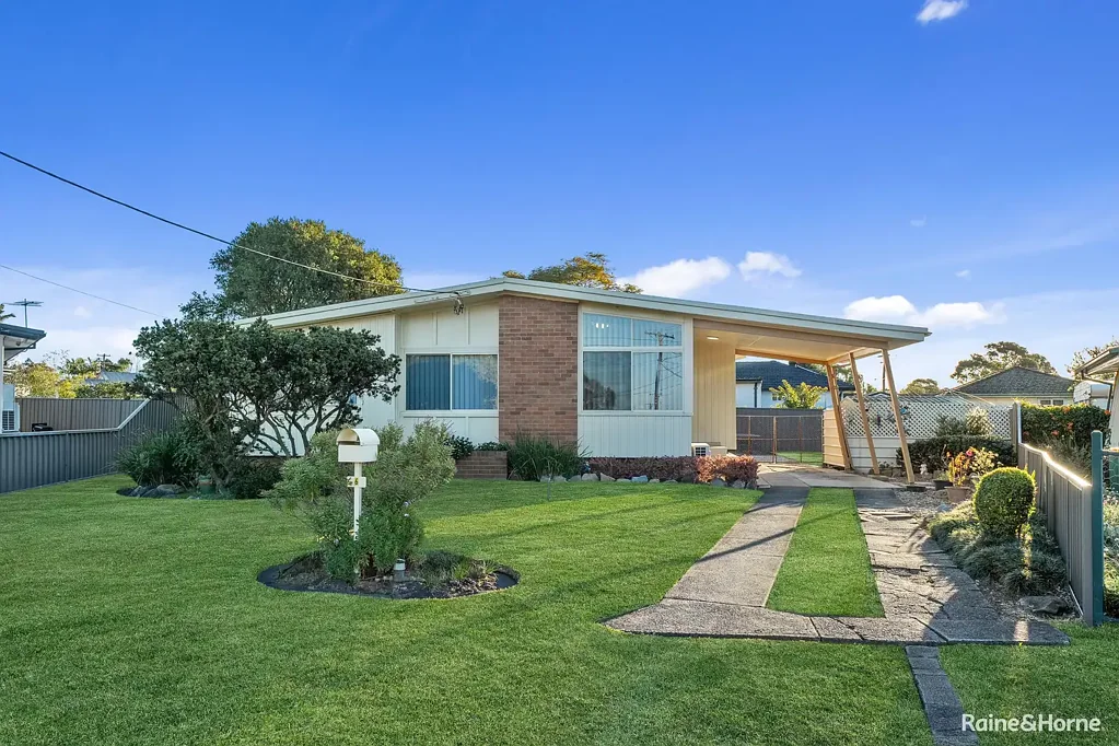 6 Galway Place, Smithfield, NSW 2164