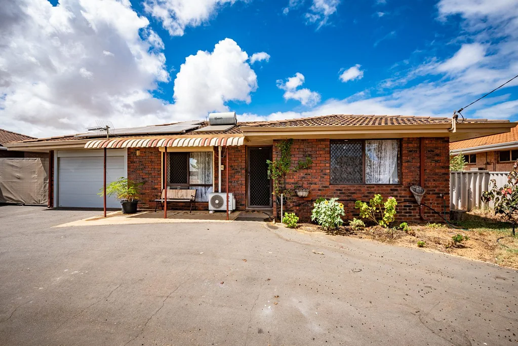 42 Utakarra Road, Rangeway, WA 6530