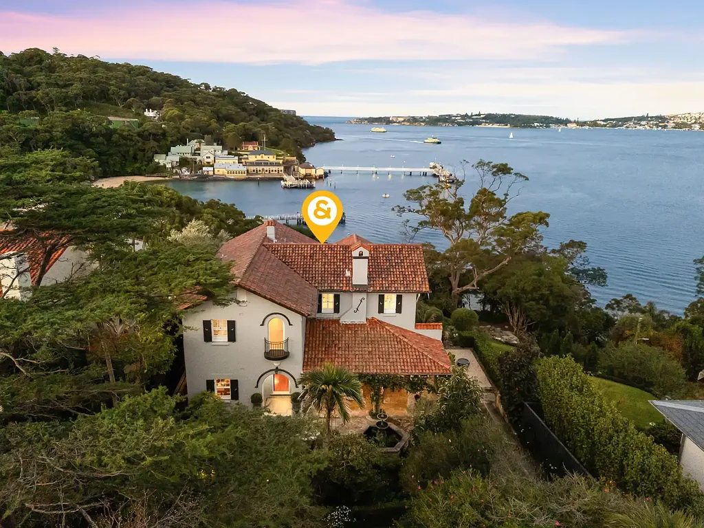Mosman 5ห้องนอน 1,461sqm of North-East Facing Waterfront Reserve Land with Never To Be Built Out Harbour Views