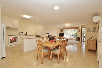 2/28 Tunis Street, Laurieton, NSW 2443, 2房, 1浴, House