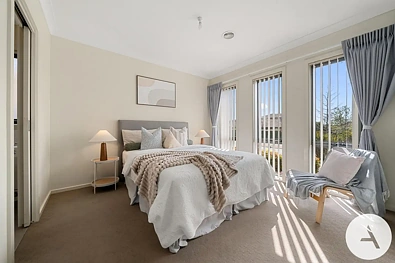 Kwarto - 15 MARIS KING ST, CASEY ACT 2913