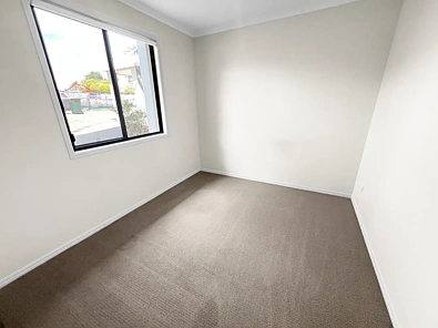 2/10 Arthur Street, Boyne Island, QLD 4680, 3 habitaciones, 2 baños, Townhouse