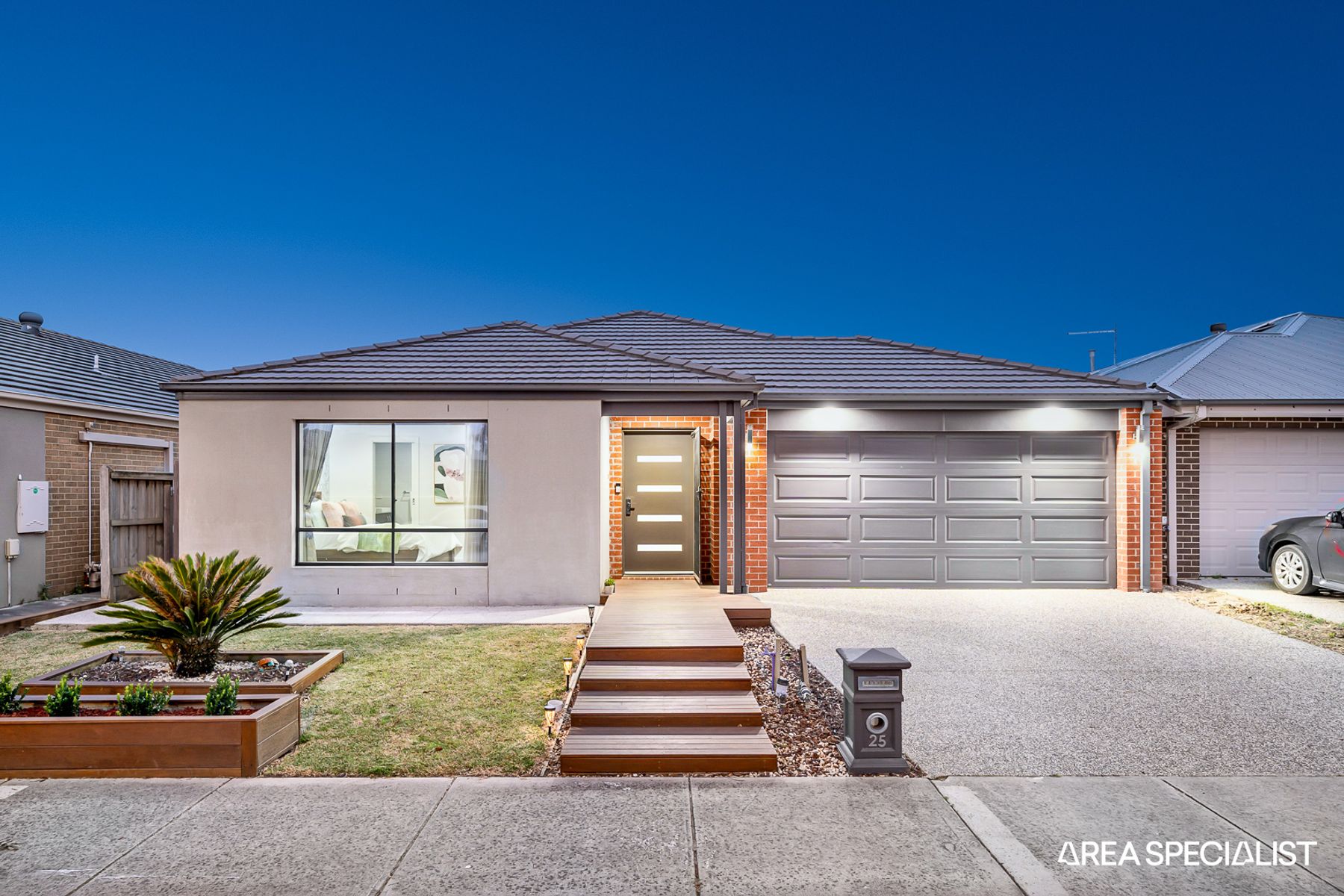 25 DAVENPORT CR, CRANBOURNE WEST VIC 3977, 0部屋, 0バスルーム, House