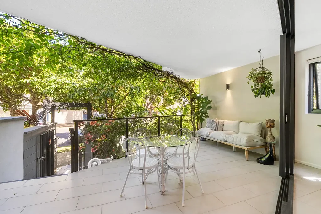 8/66 Allen Street, Hamilton, QLD 4007