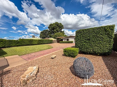 21 Seventeenth Avenue, Mount Isa, QLD 4825, 4 Bedrooms, 1 Bathrooms, House