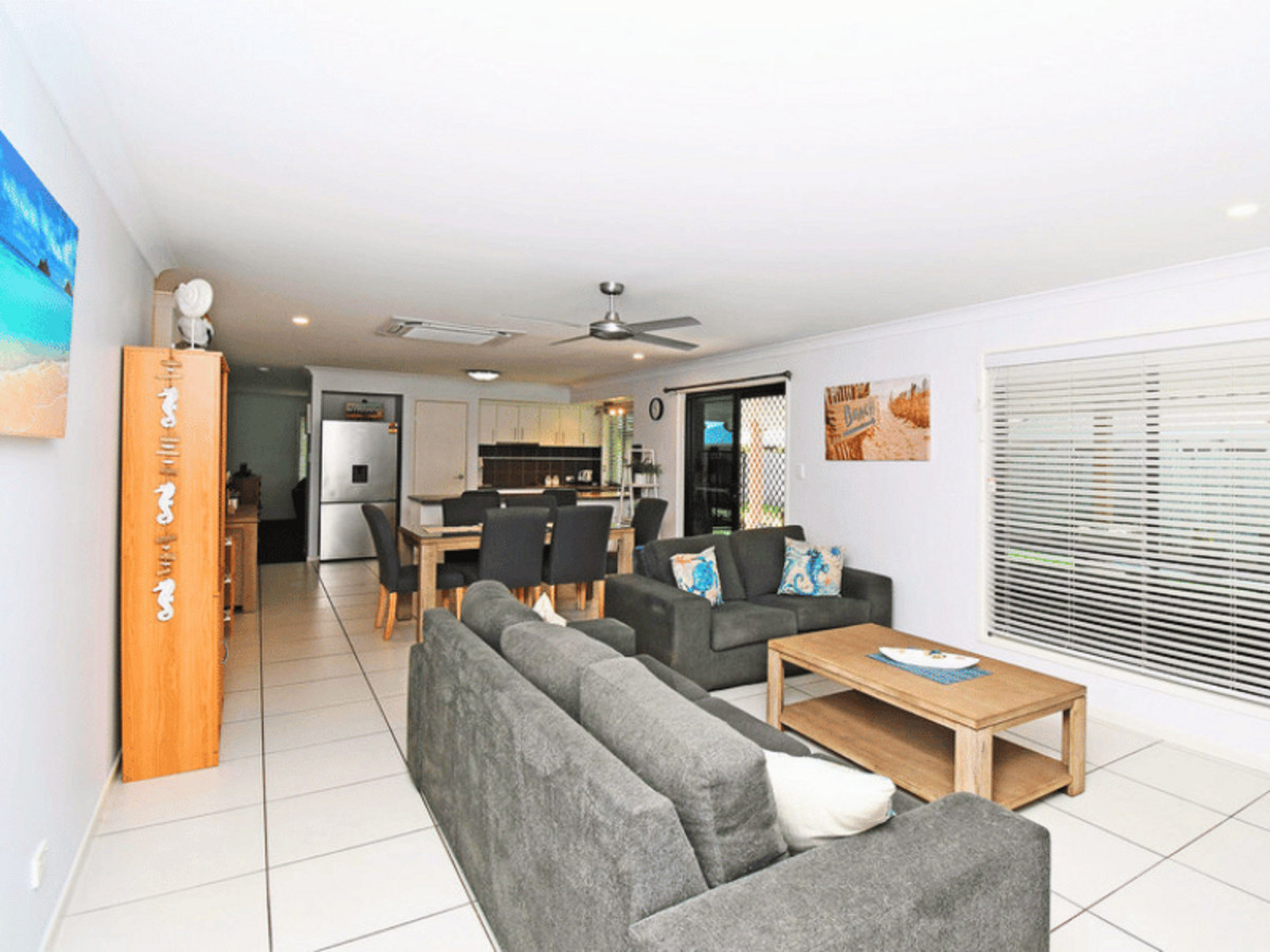 19 LILLY PILLY DR, BURRUM HEADS QLD 4659, 0房, 0浴, House