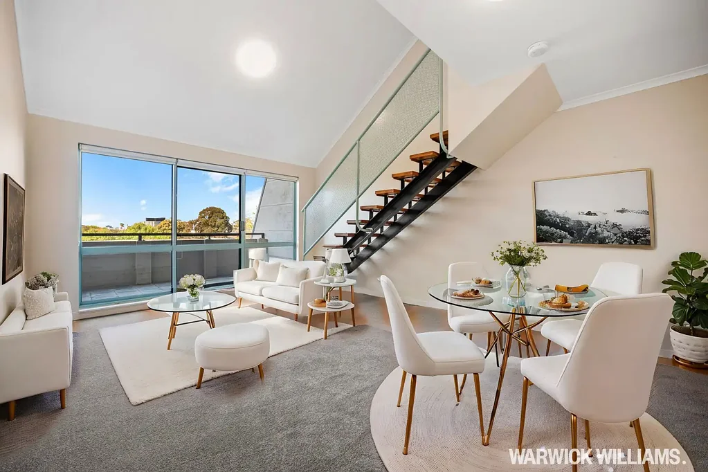 WELL-POSITIONED URBAN LOFT