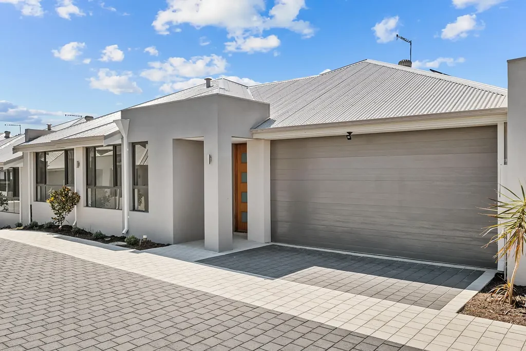 Kalamunda 3房  Lifestyle and Convenience on Brooks Steet!