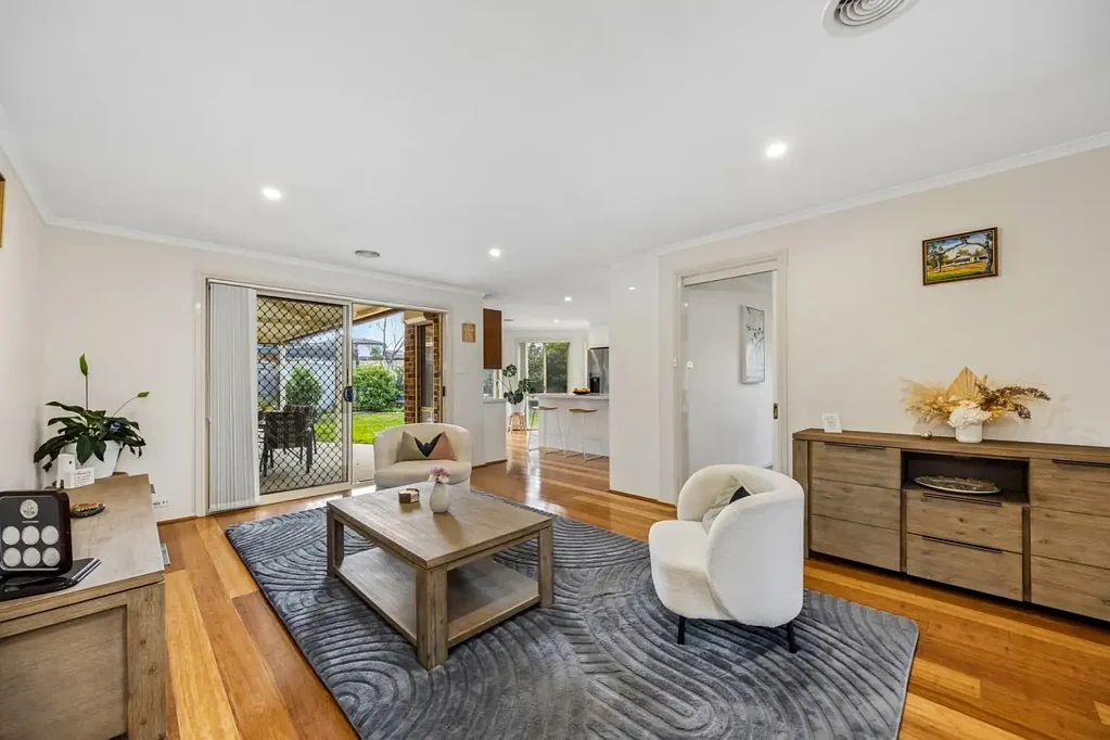 Amaroo 4房  Contemporary and single level living on 791sqm block