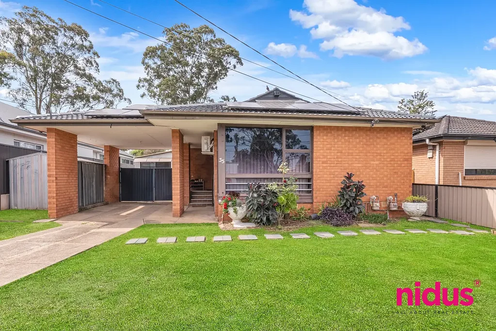 35 Saidor Road, Whalan, NSW 2770