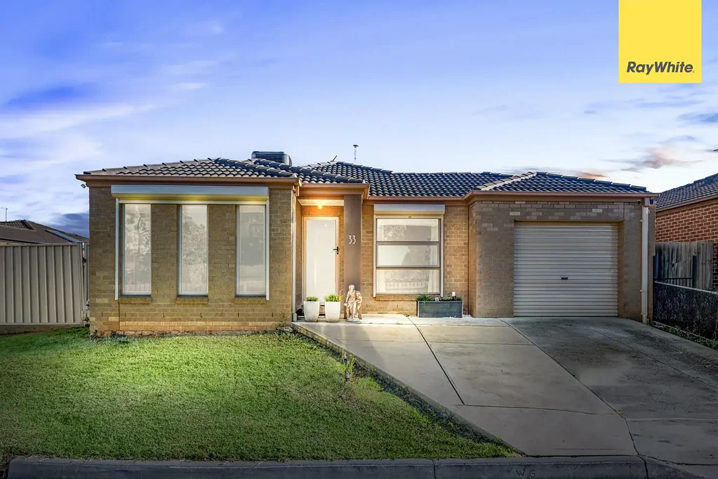 33/20-22 Roslyn Park Drive, Harkness, VIC 3337