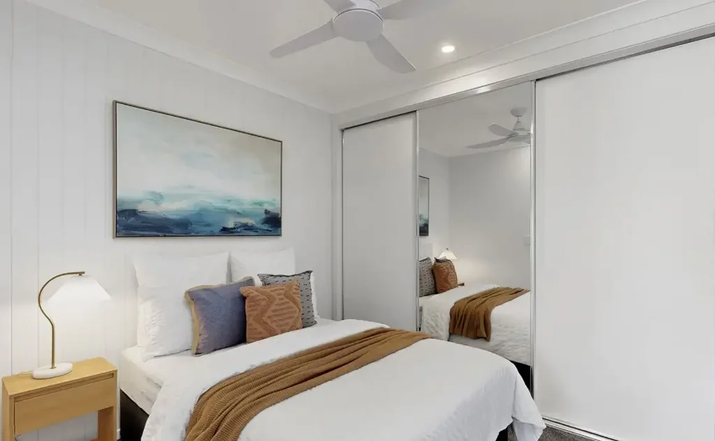 Modern, Fully Furnished Designer 1 Bedroom Studio with Car Space – Perfect for Single Occupants
