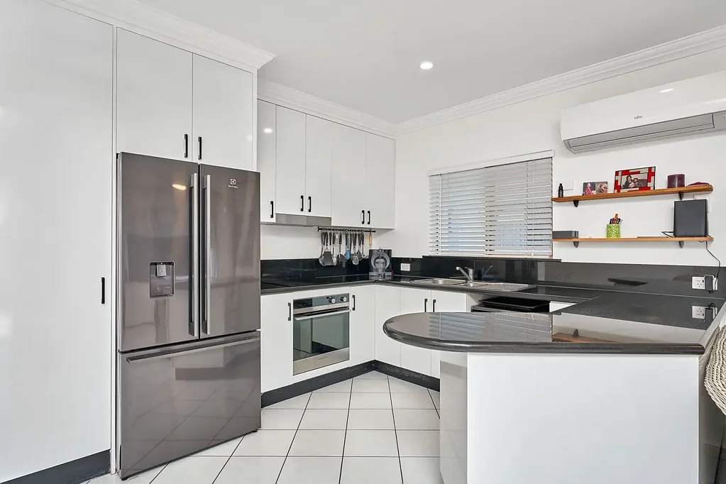 Yorkeys Knob 2Moenga Dream Coastal Retreat with Water Views