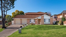 5 Peat Close, Eagle Vale