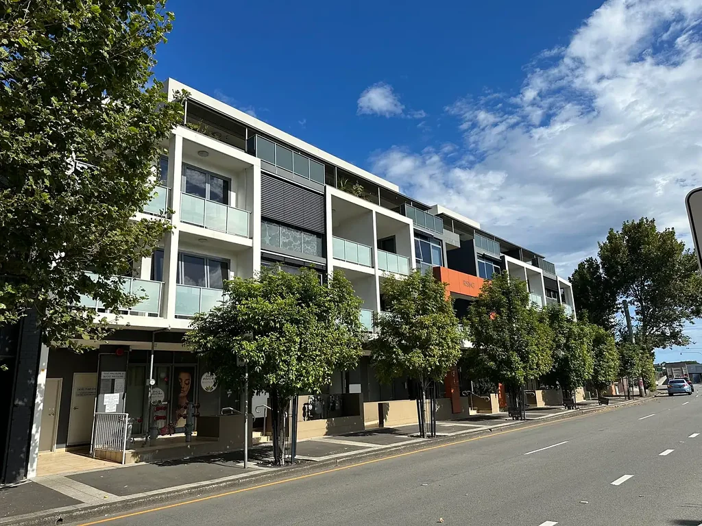 Furnished two-bedroom apartment for lease!!