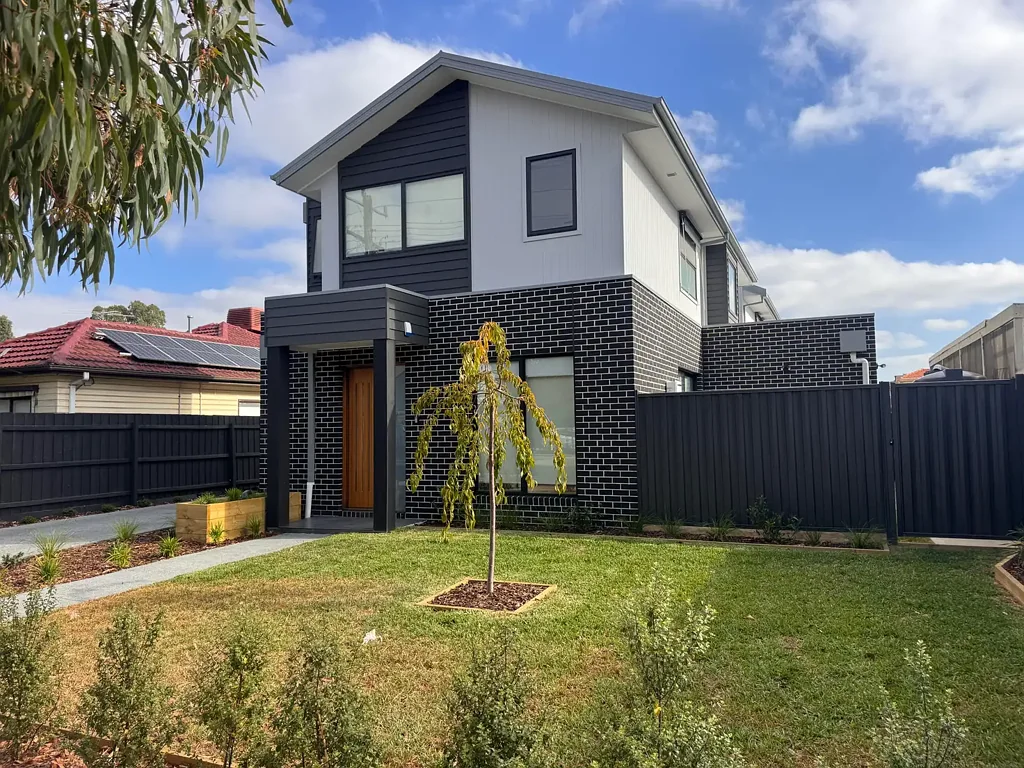 1/118 Lynch Road, Fawkner, VIC 3060