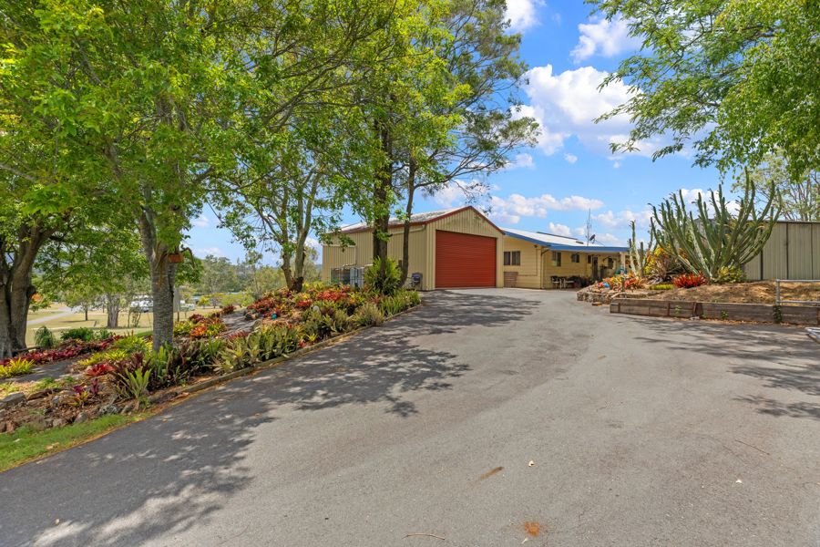 8 HALL ST, KILKIVAN QLD 4600, 0 rūma, 0 rūma horoi, House