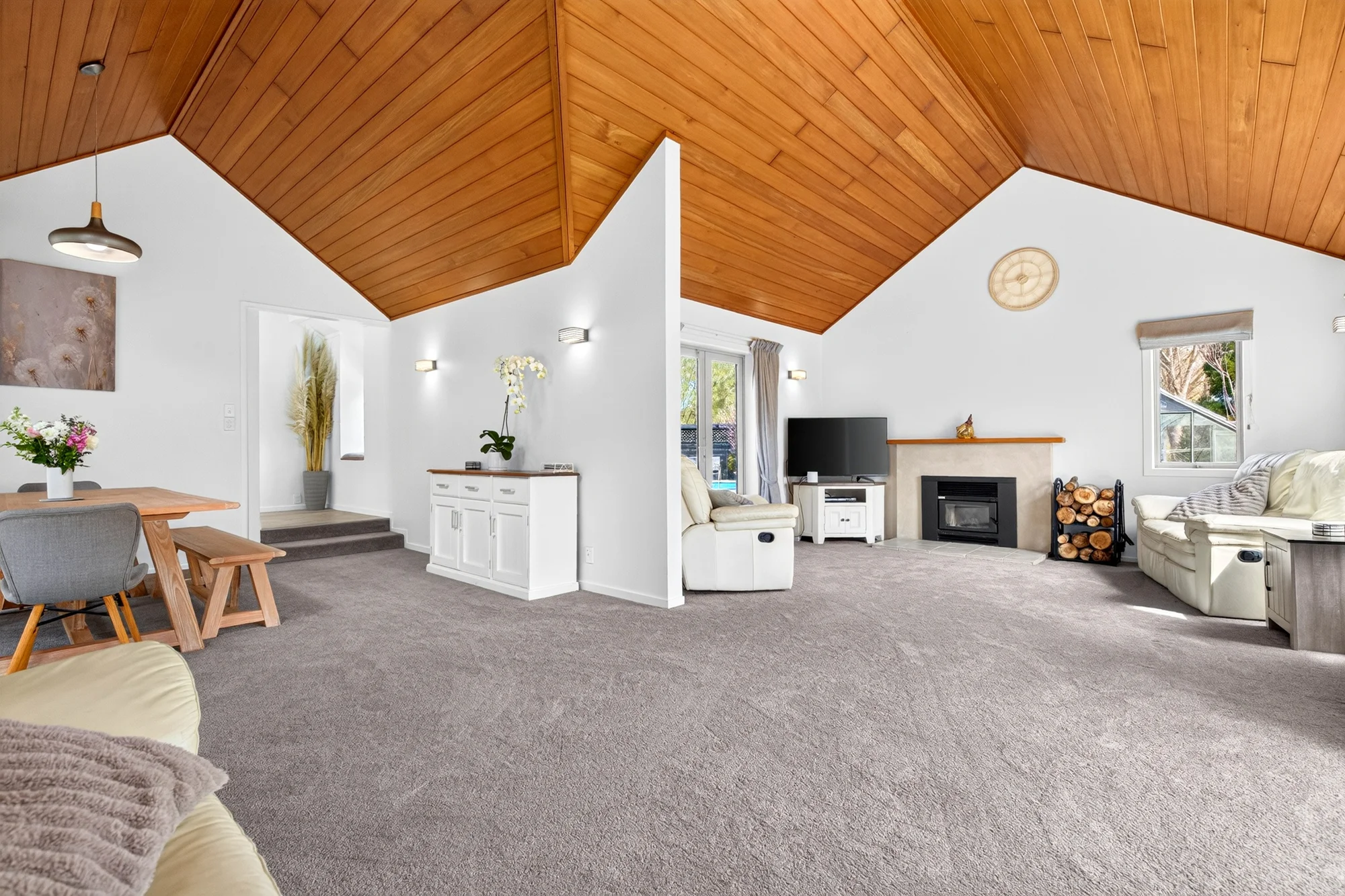806 Waitakere Road, Kumeu, photo 16