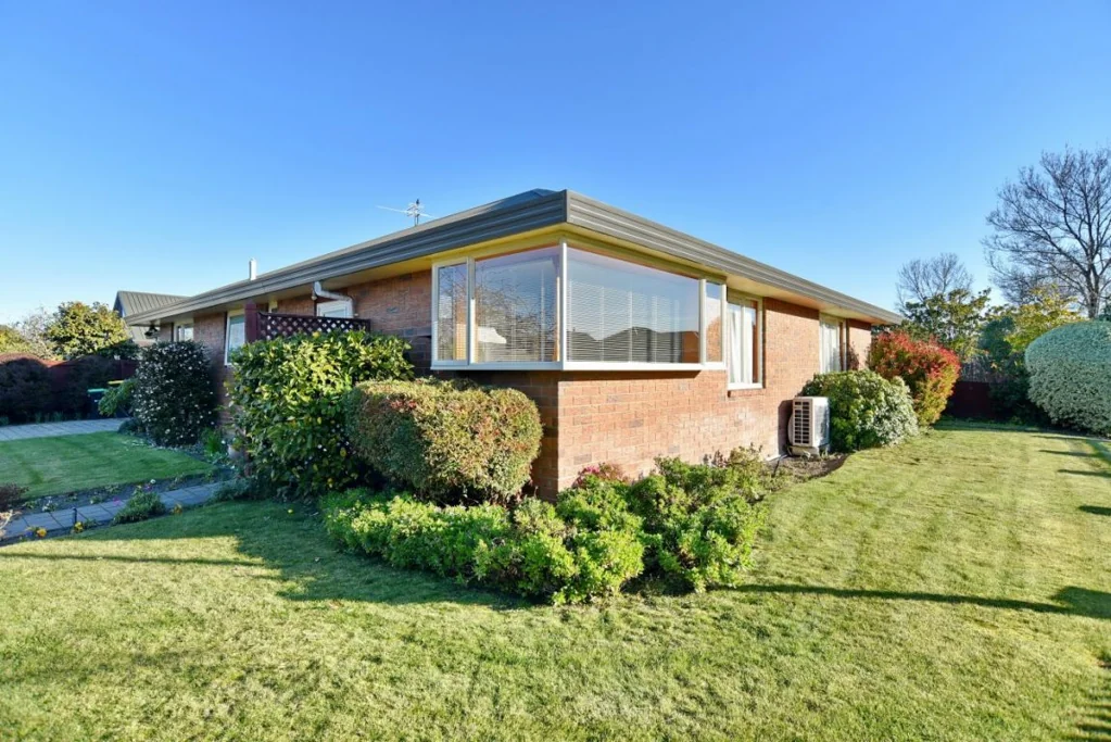 Rangiora 3ਬੈੱਡਰੂਮ A Golding Opportunity!