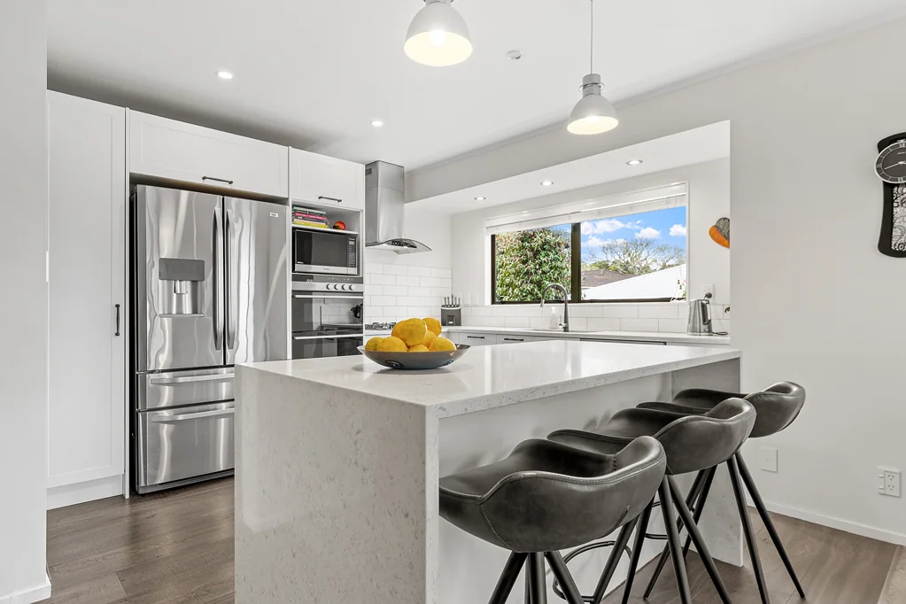 Warkworth 3Phòng ngủ Prime Location, Positioned for Privacy.