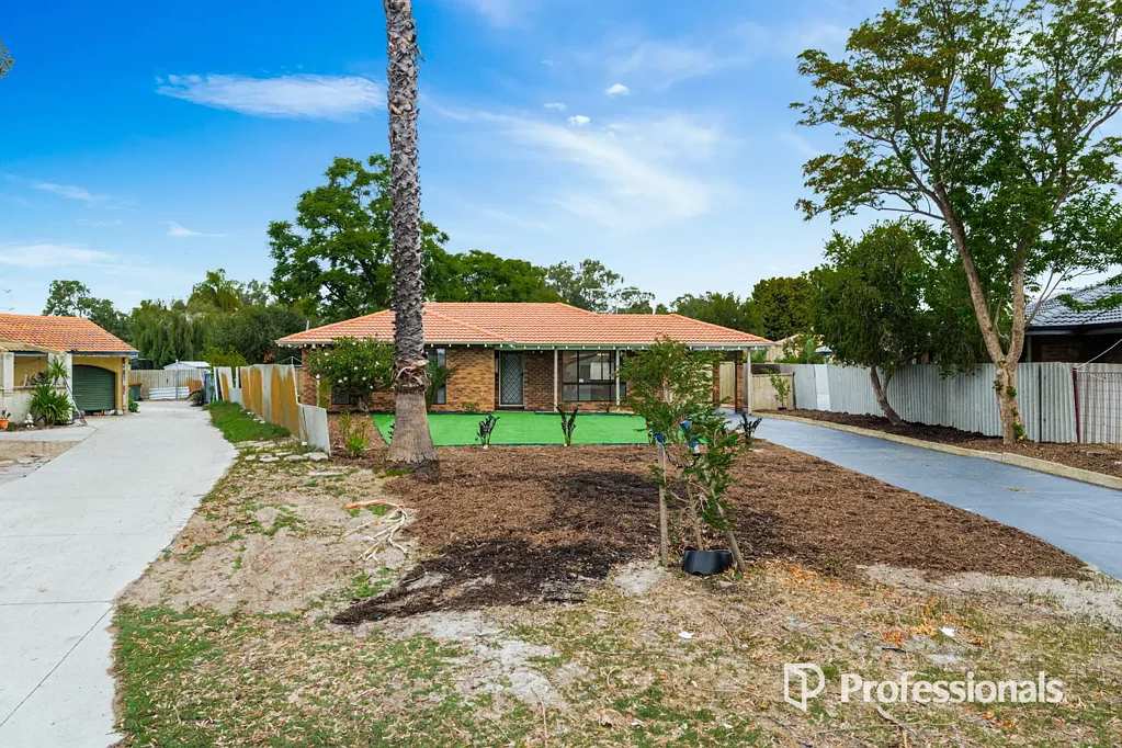 Beautifully Renovated Family Home in Peaceful Cul-de-Sac
