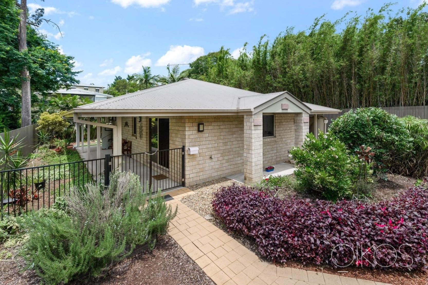 19 GREENLANES RD, ASHGROVE QLD 4060, 0 chambres, 0 salles de bain, House