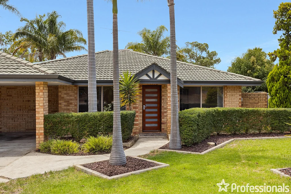 21 Stipling Gardens, Leda, WA 6170