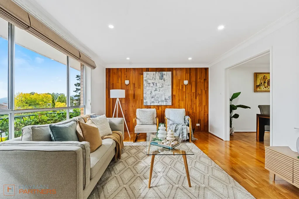 Pearce 4غرفة نوم Versatile Elevated Home with Self-Contained Studio & Triple Driveway Access