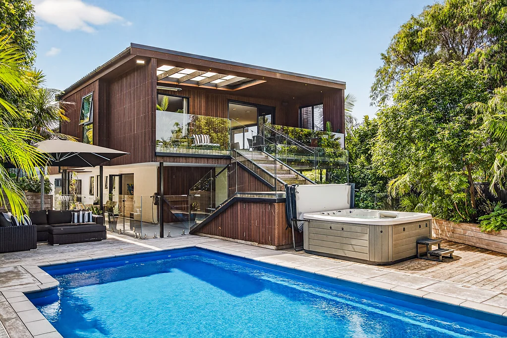 24 Park Rise, Campbells Bay, North Shore City, Auckland
