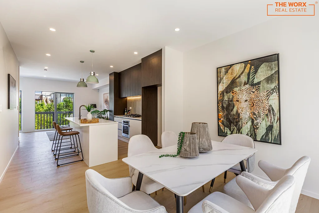 37 Lawson Creek Street, Massey, Waitakere City, Auckland