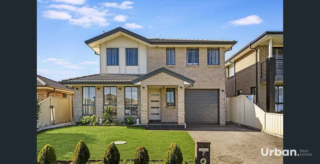 7 Domain Boulevard, Prestons, NSW 2170