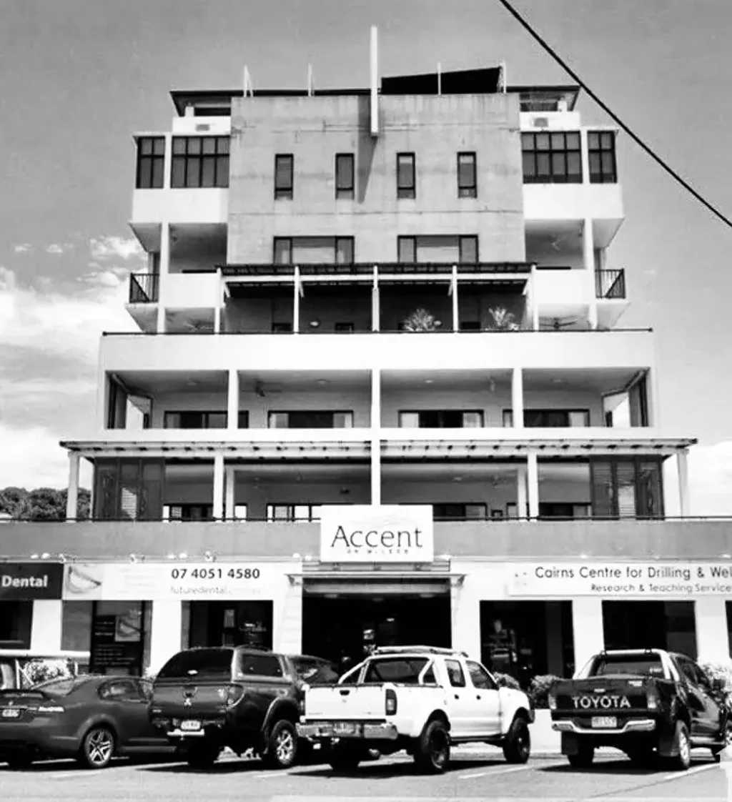Cairns City 2Habitaciones Two Level Penthouse Apartment with City Views