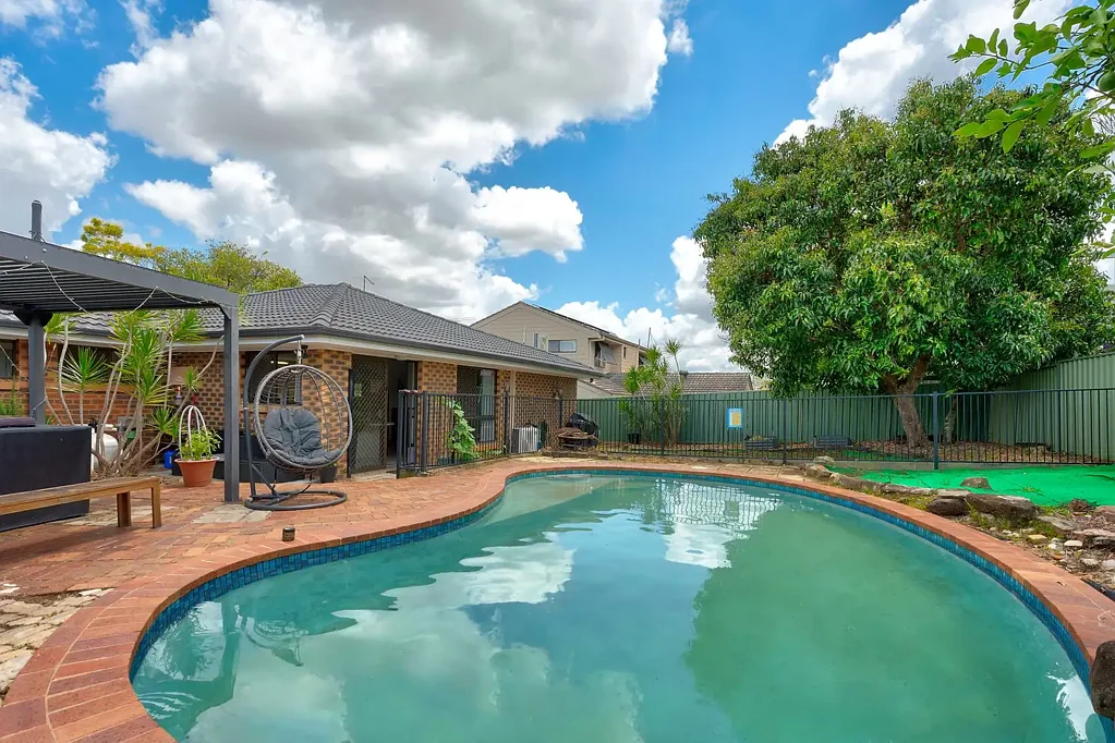 8 Adair Court, Springwood, QLD 4127