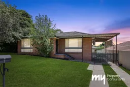 8 Pearl Court, Woodbine