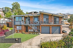 29 Wybalena Avenue, Koonawarra