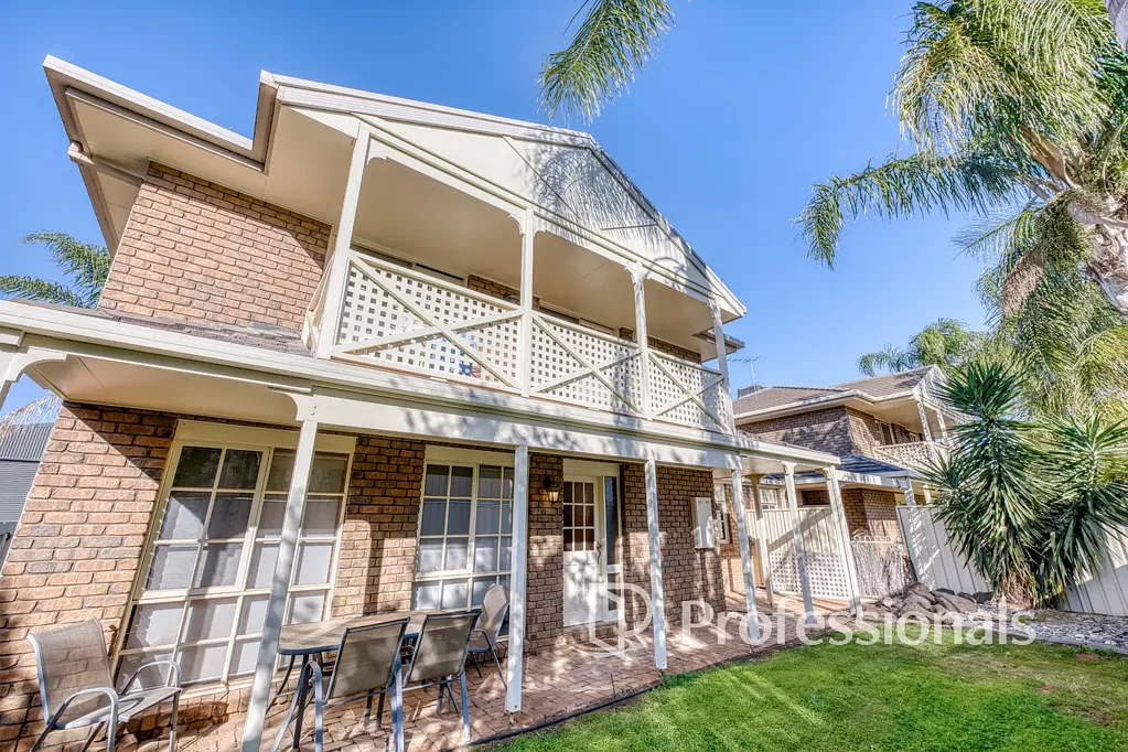 Mildura 3 Slaapkamer Beautifully Located Double-Storey Townhouse