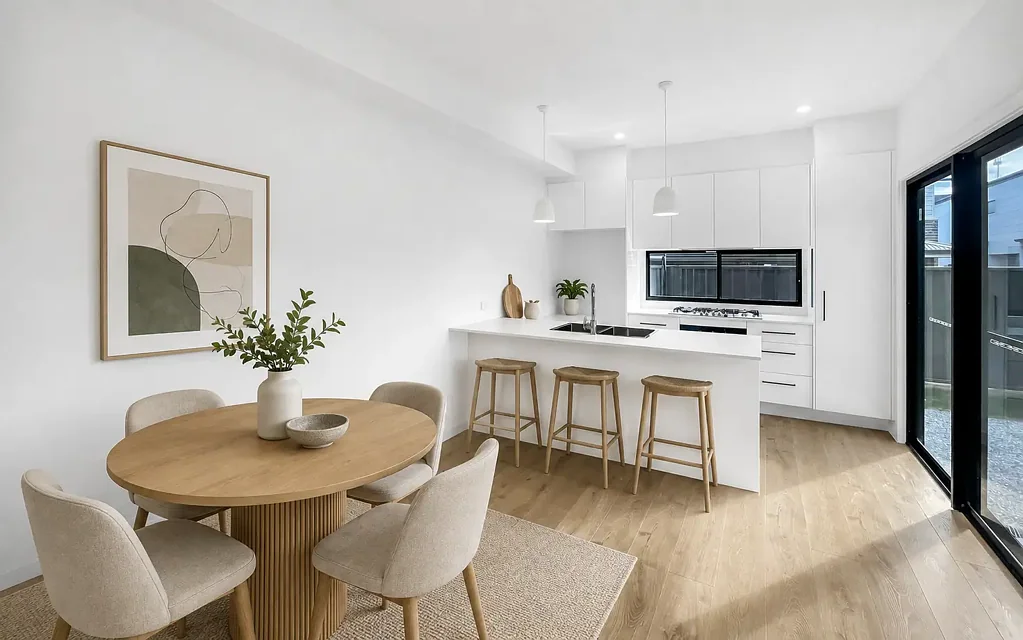 Modern Three Bedroom Townhouse