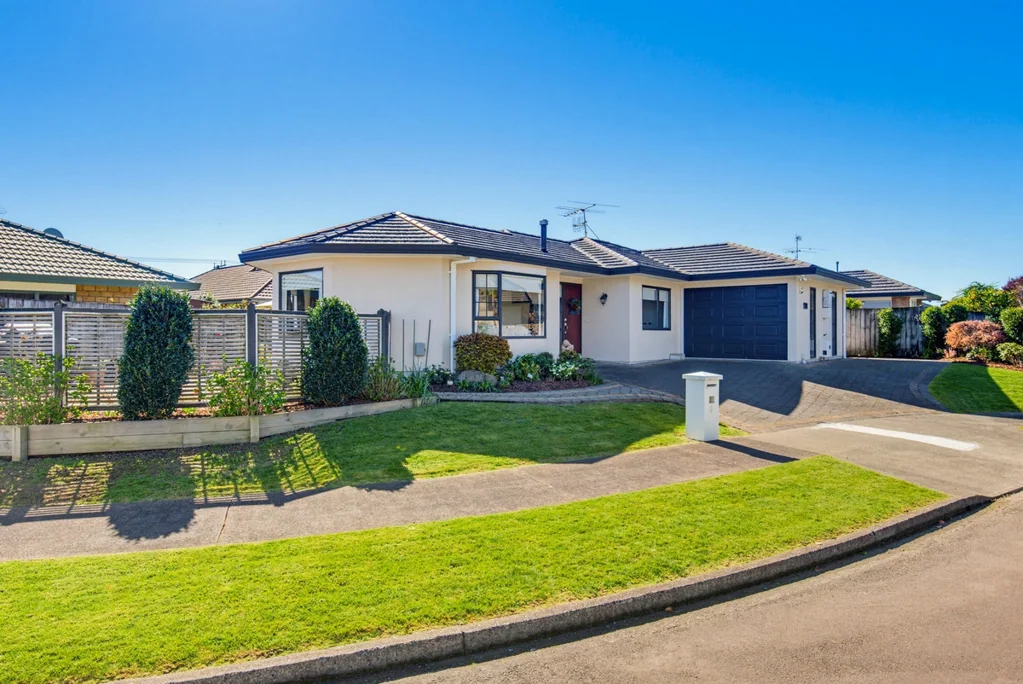 Waikanae 2房  Sunshine, Comfort & Easy Living