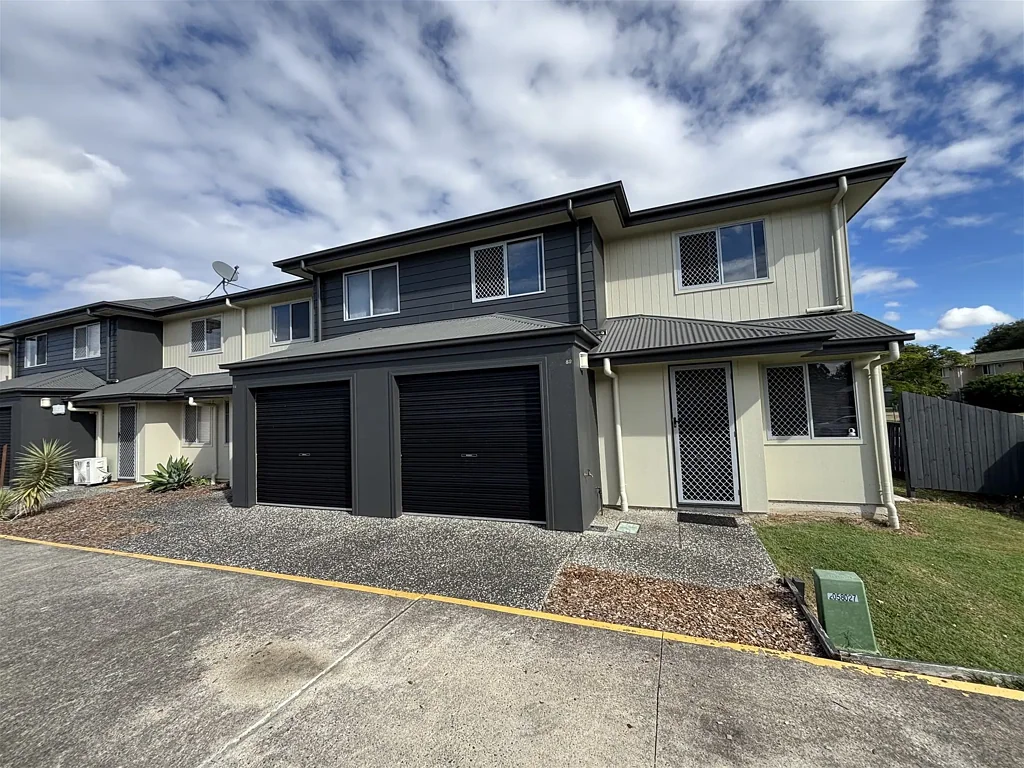 Redbank Plains 3침실 Under Contract